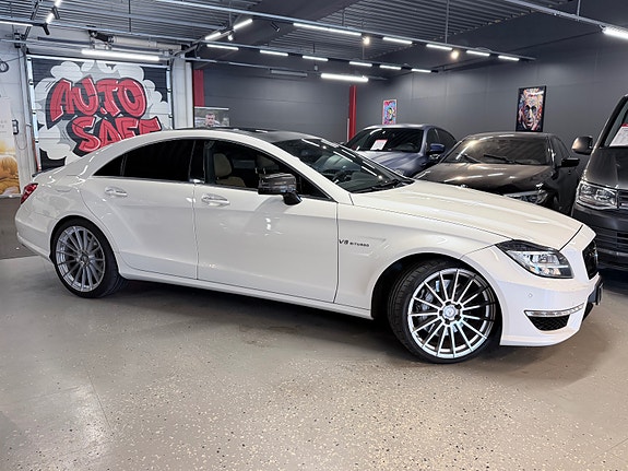 Mercedes-Benz CLS63 5 of 5
