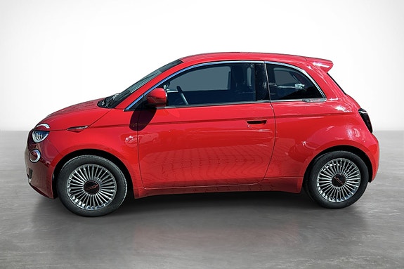 Fiat 500e 4 of 5