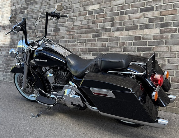 Harley-Davidson Road King 8 of 10
