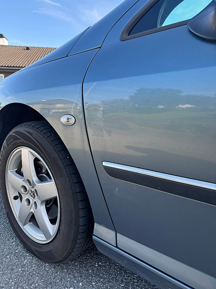 Peugeot 407 3 of 5