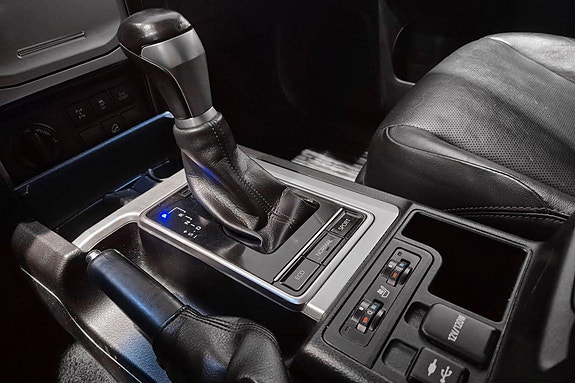 Toyota Land Cruiser 24 of 30
