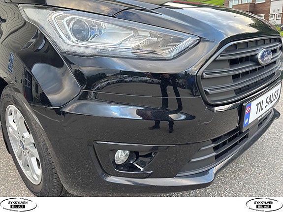 Ford Transit Connect 3 of 5