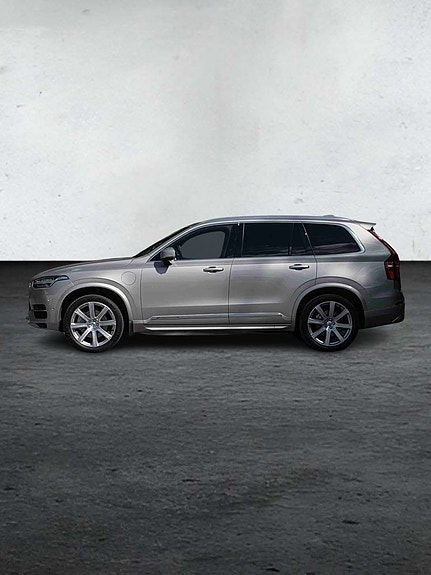 Volvo XC90 5 of 5