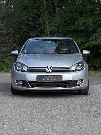Volkswagen Golf VI 2 of 5