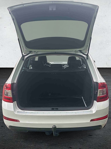 Skoda Octavia 5 of 5