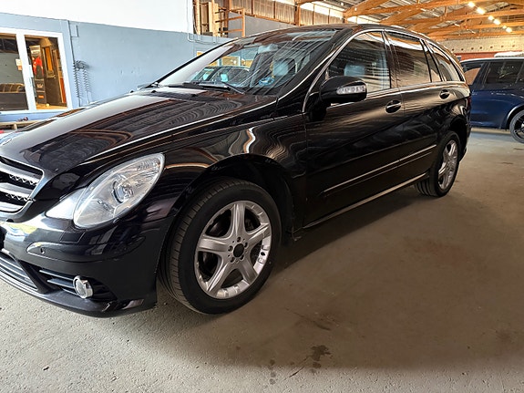 Mercedes-Benz R-Klasse 4 of 5