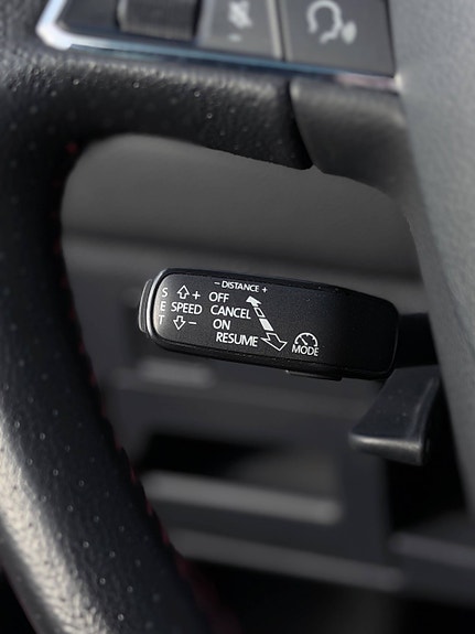 Seat Arona 29 of 30