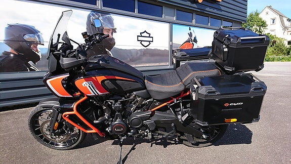 Harley-Davidson CVO Pan America 8 of 8