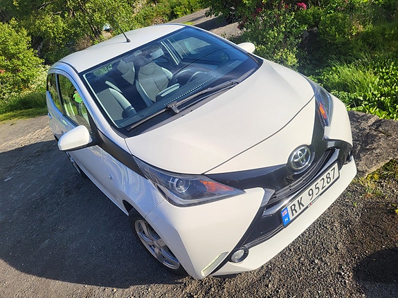 Toyota Aygo X 4 of 5
