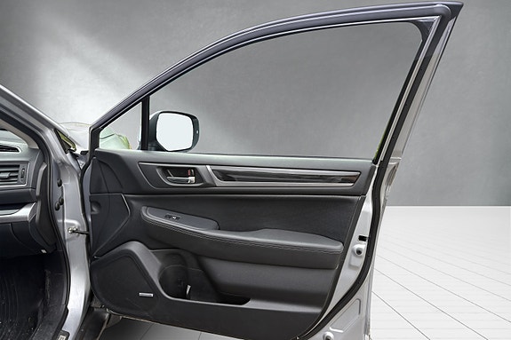 Subaru Outback 18 of 30