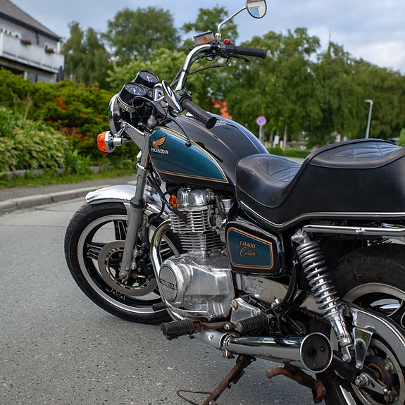 Honda CM400 Custom - Original 5 of 7