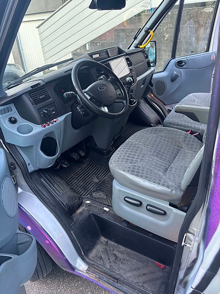 Ford Transit 350L Kombi 9 of 30