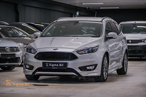 Ford Focus 4 of 30
