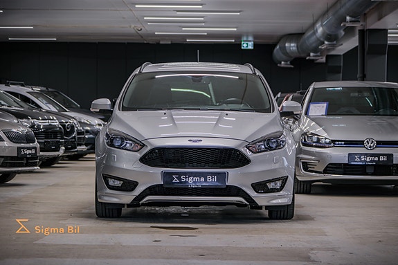Ford Focus 3 of 30