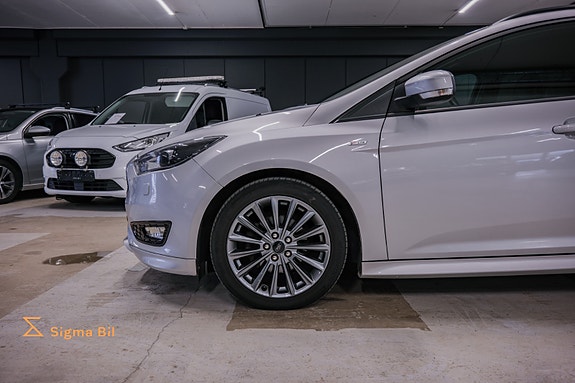 Ford Focus 5 of 30