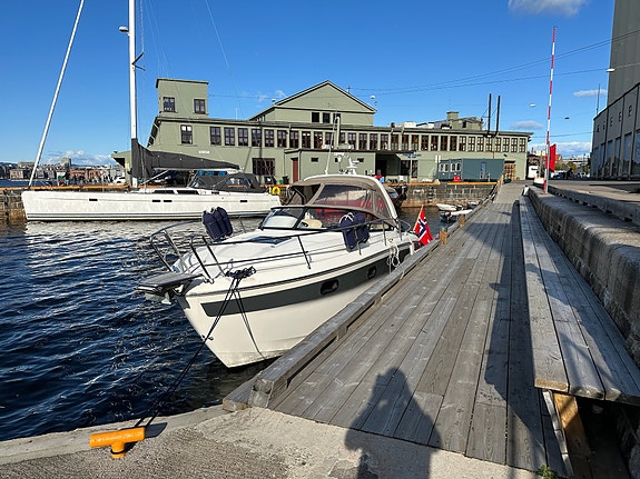 Bavaria Sport 29 med Volvo Penta D4-300 DPH. Svært godt utstyrt 2 of 30