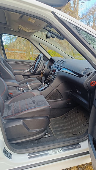 Ford S-MAX 11 of 13