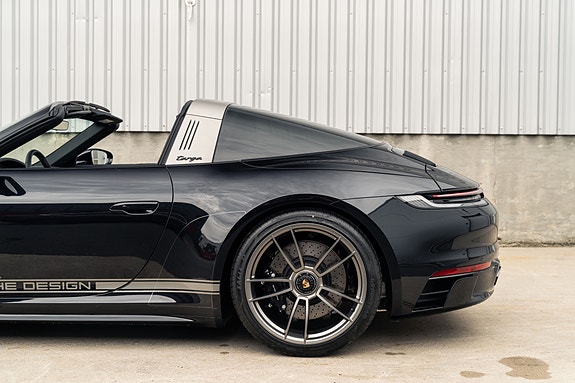 Porsche 911 5 of 5