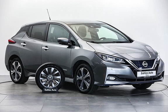 Nissan Leaf 2 of 5