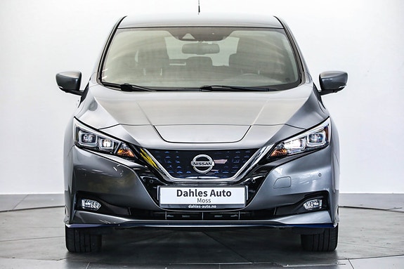 Nissan Leaf 3 of 5