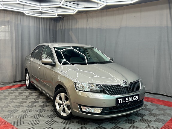 Skoda Rapid 3 of 5