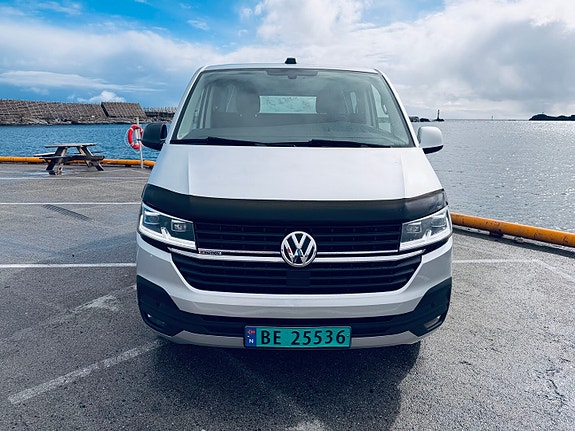 Volkswagen Transporter 13 of 17