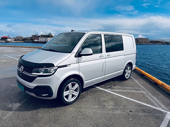 Volkswagen Transporter 2 of 17