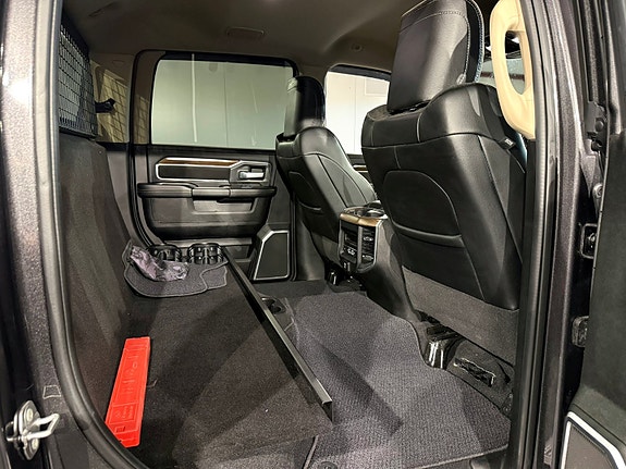 Dodge RAM 17 of 30
