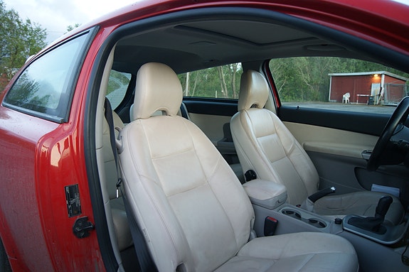 Volvo C30 2 of 5