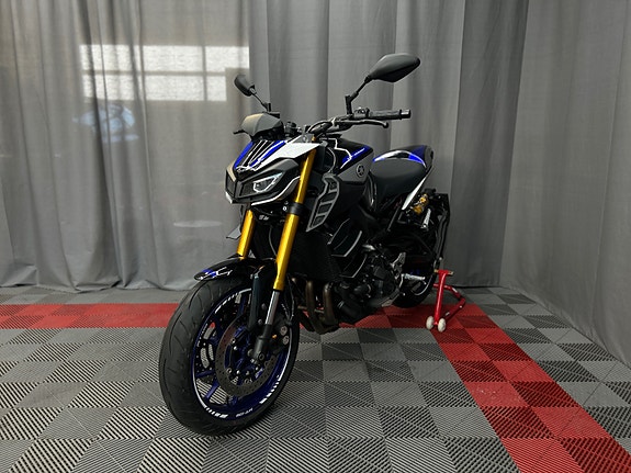 Yamaha MT09 SP Må ses! // MYE ekstra utstyr // ARROW // Pent hol 3 of 5