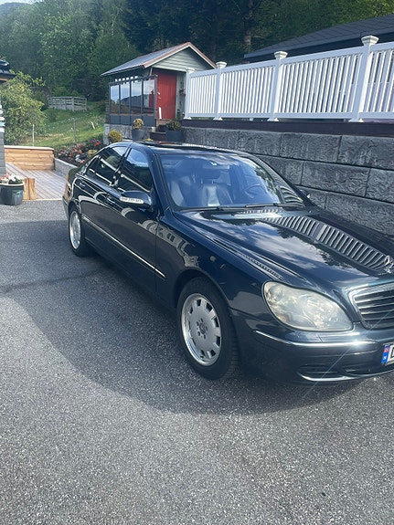 Mercedes-Benz S500 5 of 22