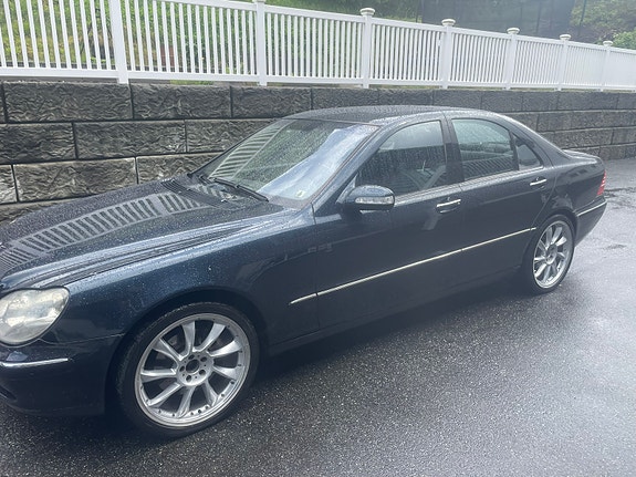 Mercedes-Benz S500 22 of 22