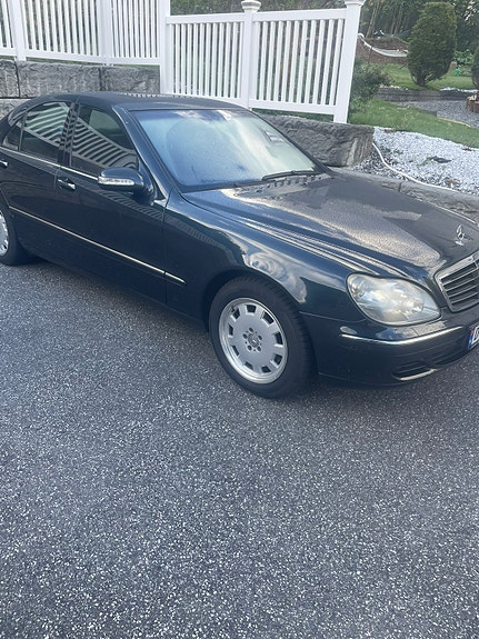 Mercedes-Benz S500 10 of 22