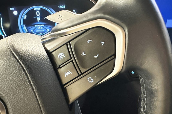 Lexus NX450h 27 of 30