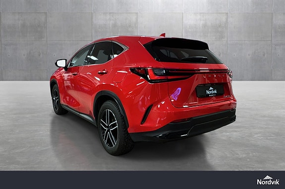 Lexus NX450h 5 of 30