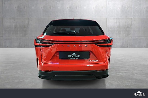Lexus NX450h 6 of 30