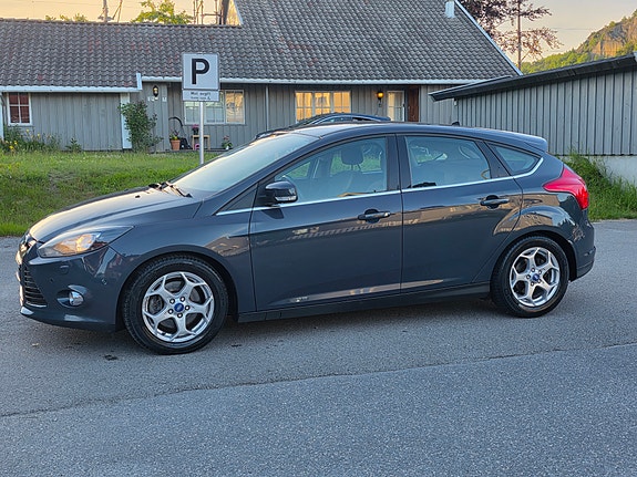 Ford Focus 5 of 5