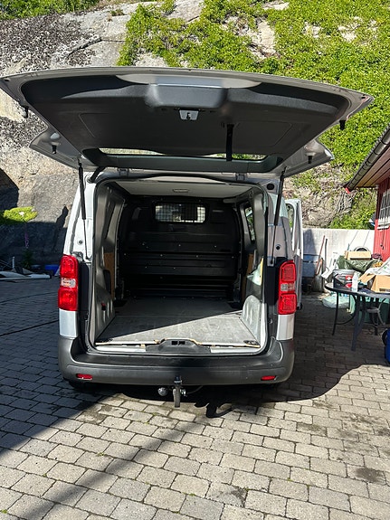 Toyota Proace 3 of 5