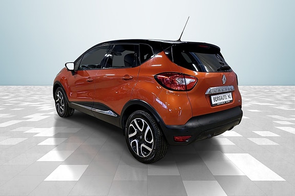 Renault Captur 4 of 5