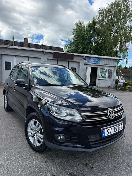 Volkswagen Tiguan 12 of 18