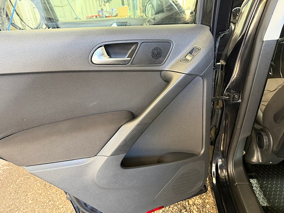 Volkswagen Tiguan 15 of 18