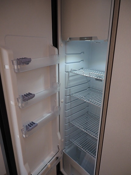 Bürstner Premio Life 425 Brava - KAMPANJEPRIS - Dobbeltseng - lett kjørevogn -Stor bagasjeplass 11 of 18