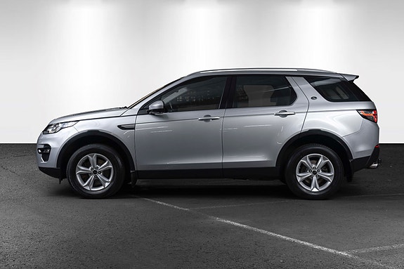 Land Rover Discovery Sport 2 of 25