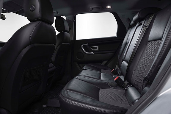 Land Rover Discovery Sport 13 of 25