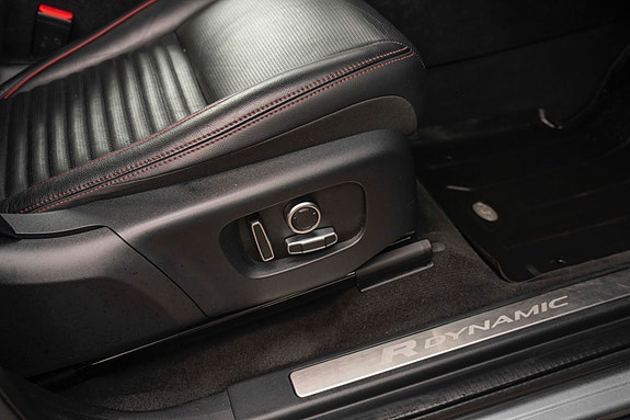 Land Rover Discovery Sport 16 of 23