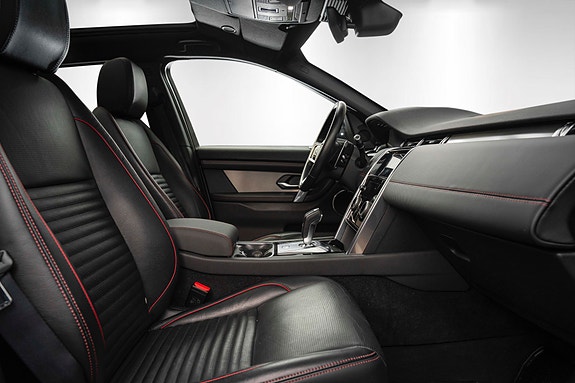 Land Rover Discovery Sport 15 of 23