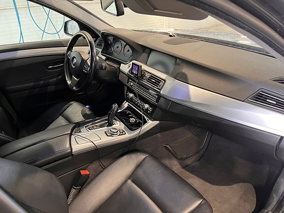 BMW 520d 9 of 20