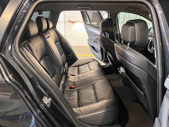 BMW 520d 15 of 20