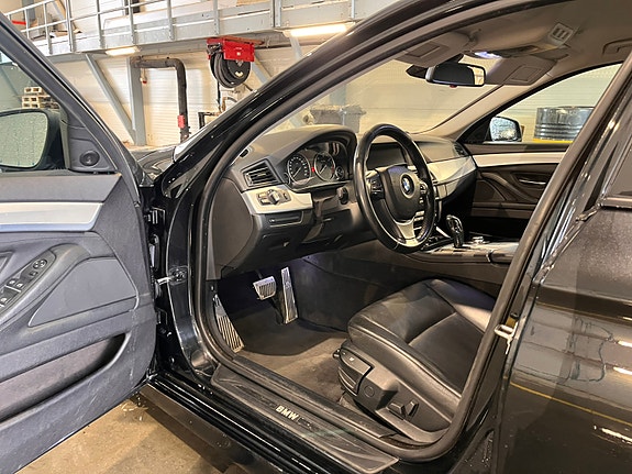 BMW 520d 11 of 20