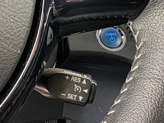 Toyota Yaris 18 of 28